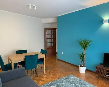 Madorninha Urban Nest Порту