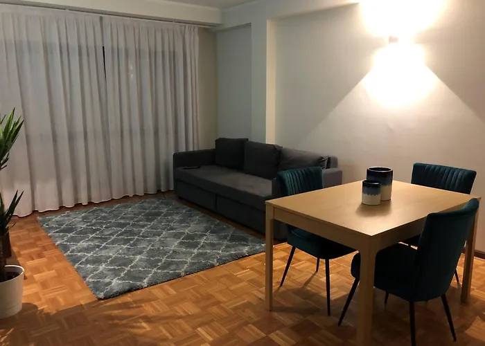 Madorninha Urban Nest بورتو